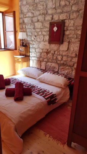 Mama's & Papa's house, Vrboska